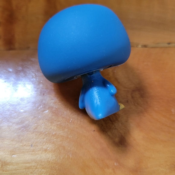 Littlest Pet Shop LPS #821 Penguin Bird Blue Green Eyes 2006 - Picture 10 of 12